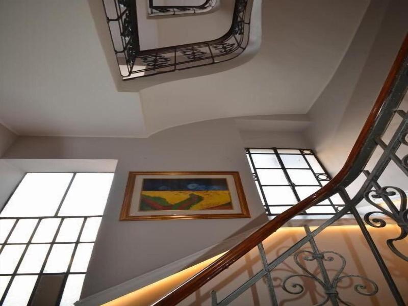 Hotel Universo image