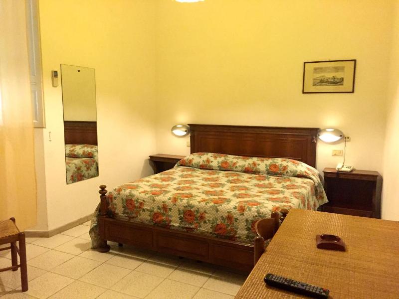 Albergo Ape Elbana image