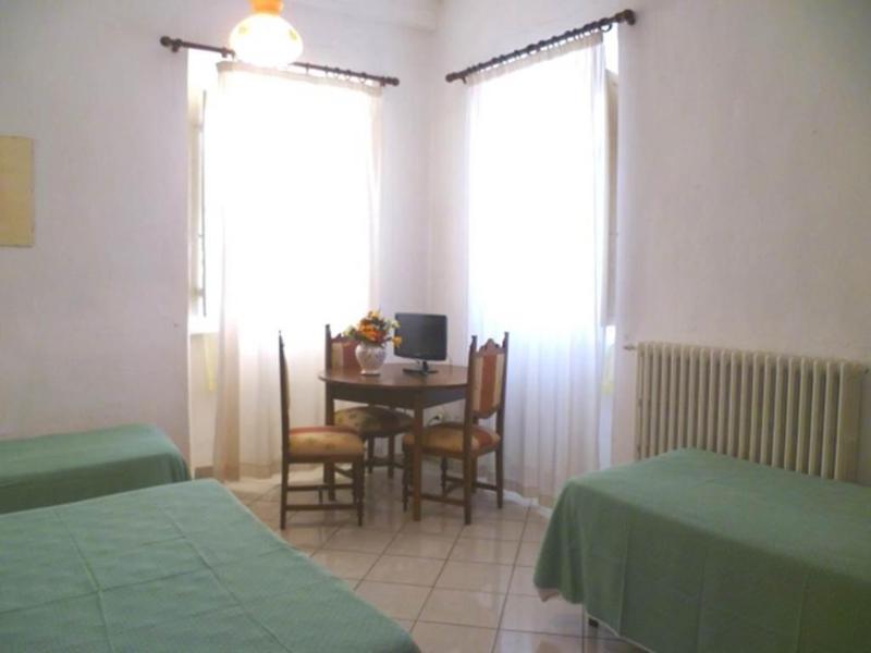 Albergo Ape Elbana image