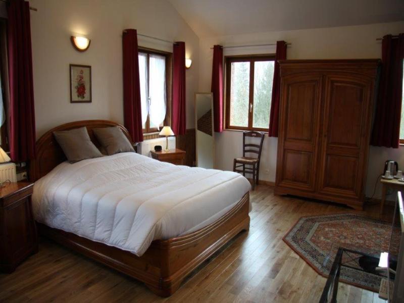 Hôtel Les Charmilles De Mormal image