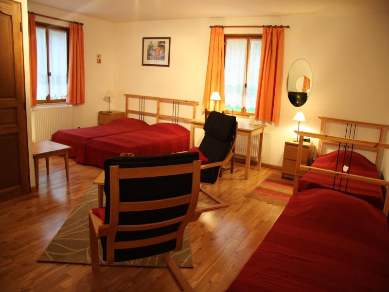 Hôtel Les Charmilles De Mormal image