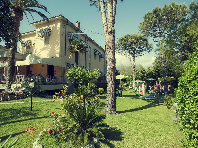 Hotel Parma Mare image
