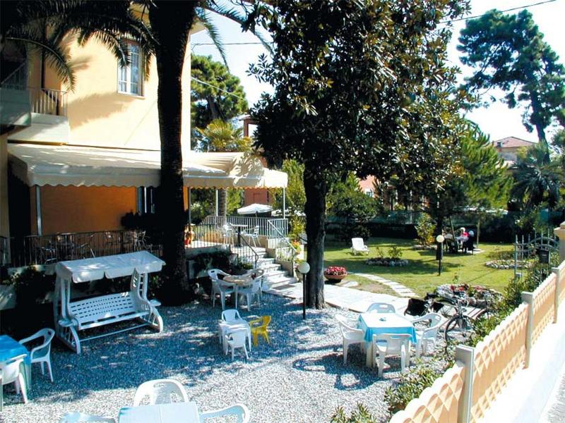 Hotel Parma Mare image