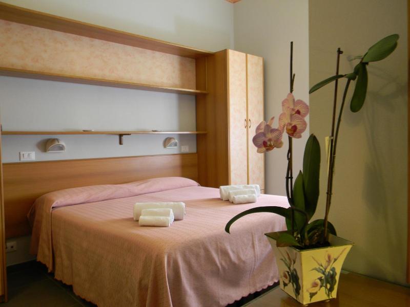 Hotel Parma Mare image