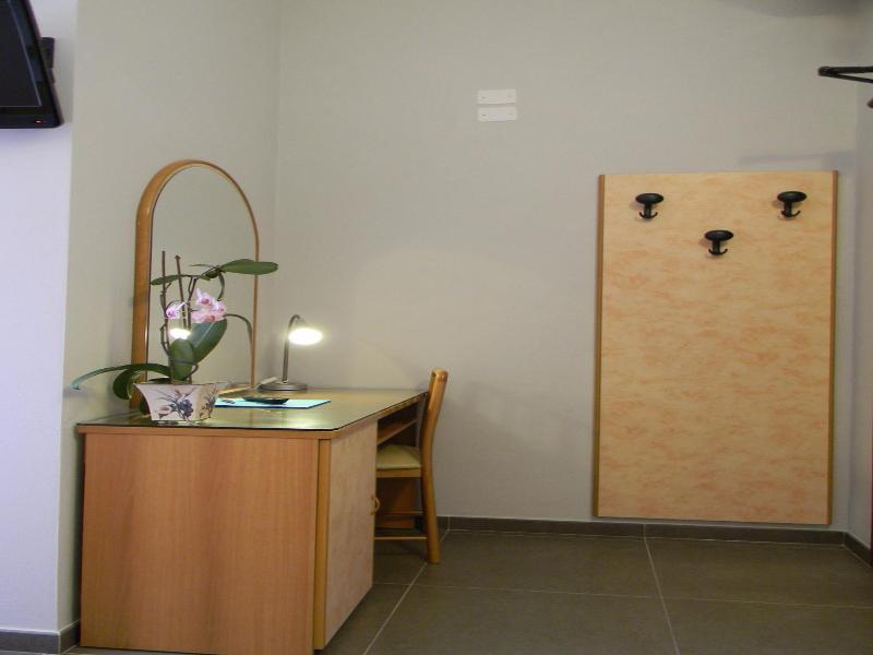Hotel Parma Mare image