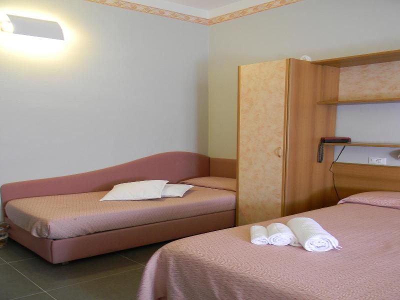 Hotel Parma Mare image