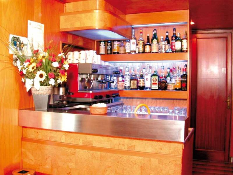 Hotel Parma Mare image