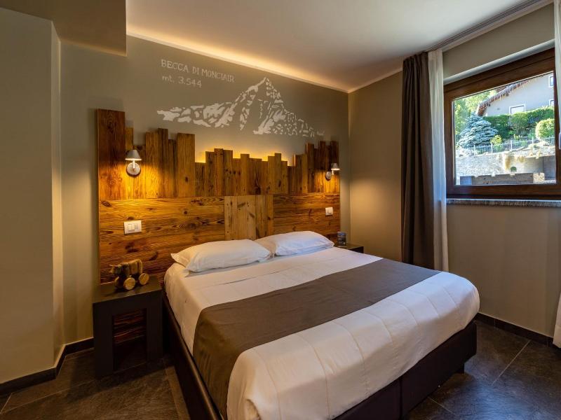 Monte Emilius image