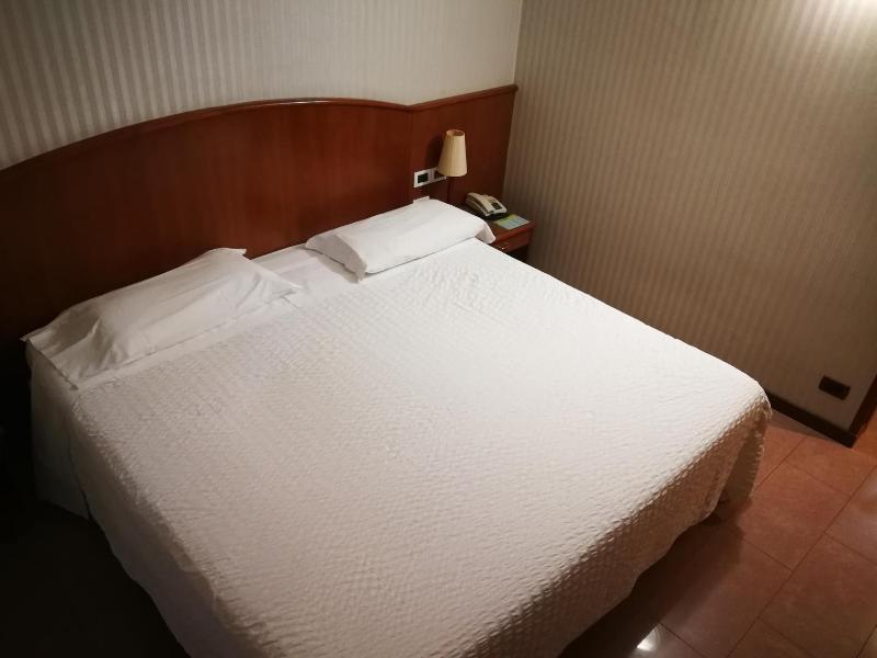 Hotel Willy image