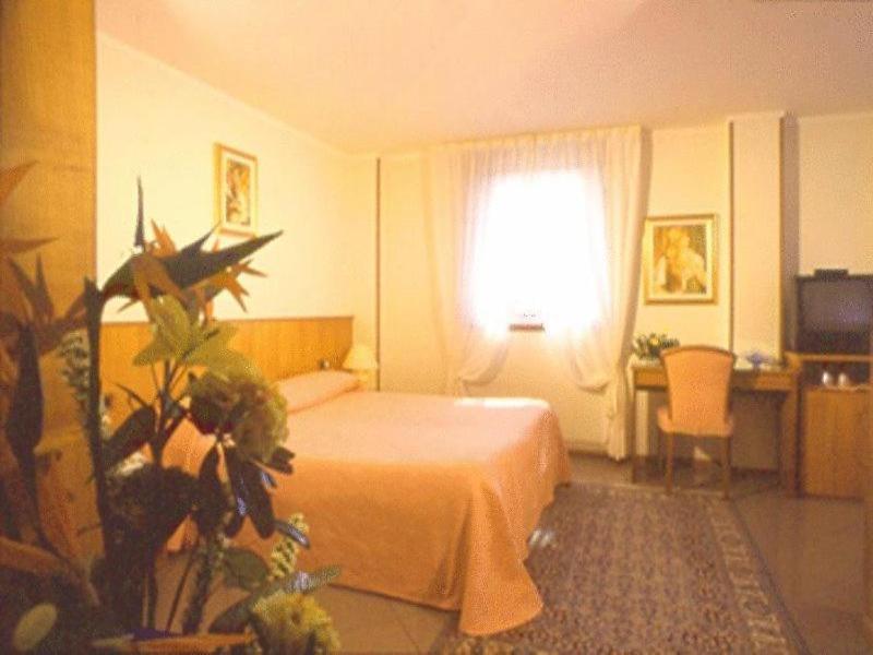 Hotel Willy image