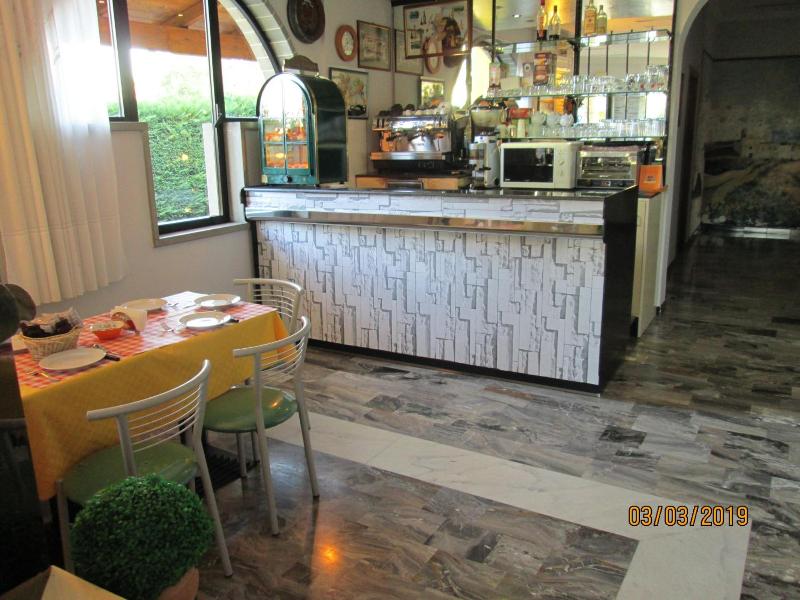 Hotel Tropical image