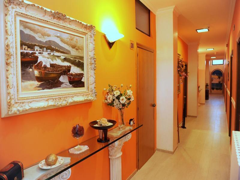 Hotel Tropical image