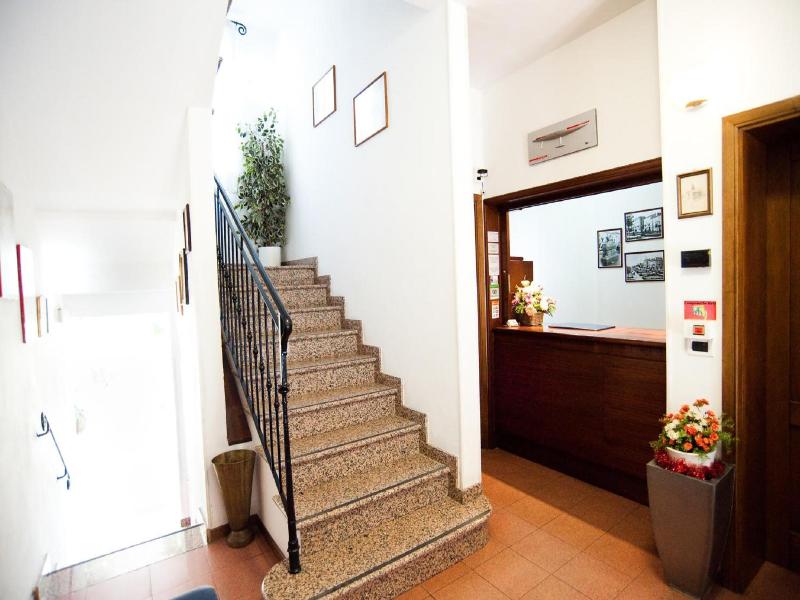 Hotel La Toscana image