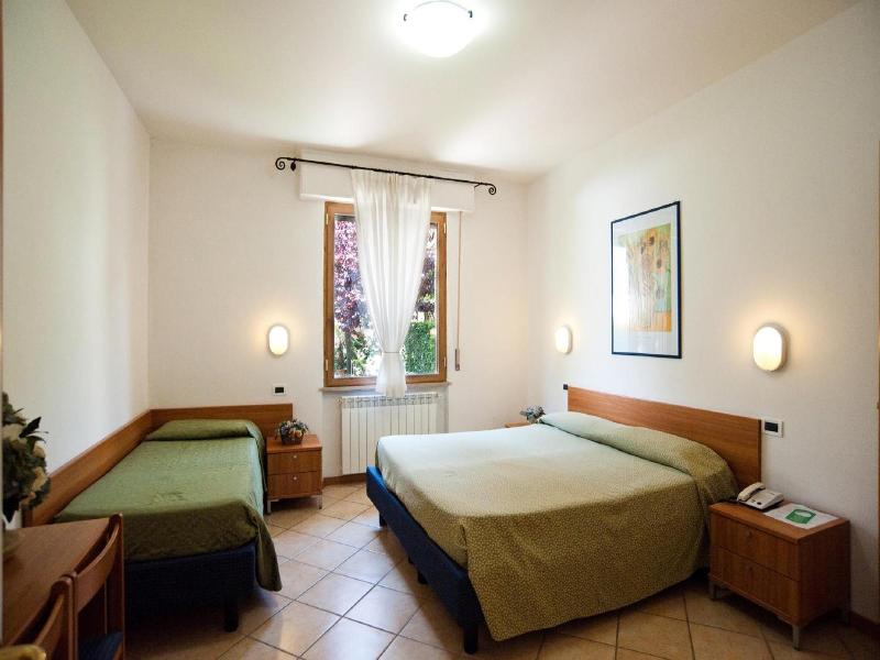 Hotel La Toscana image