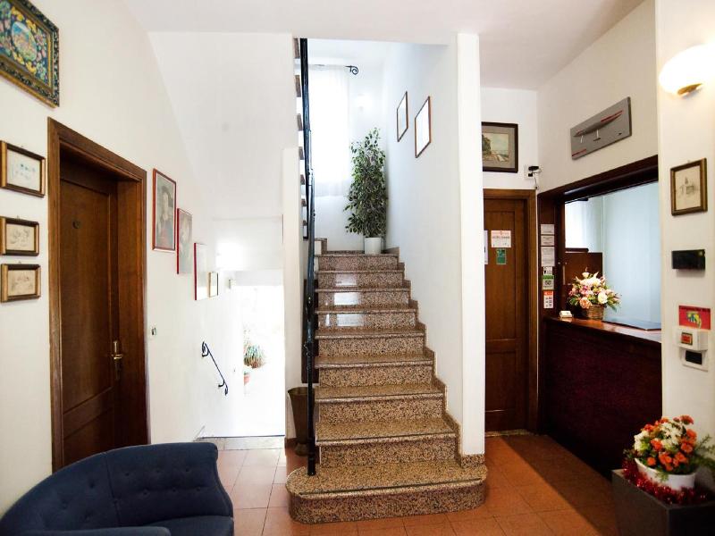 Hotel La Toscana image