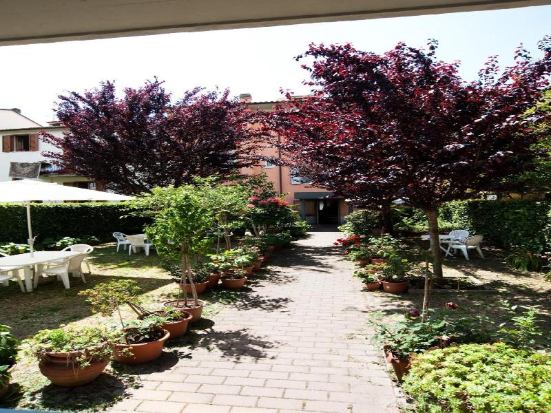 Hotel La Toscana image