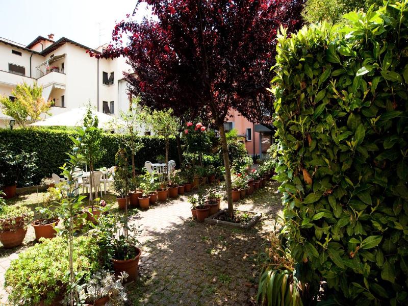 Hotel La Toscana image