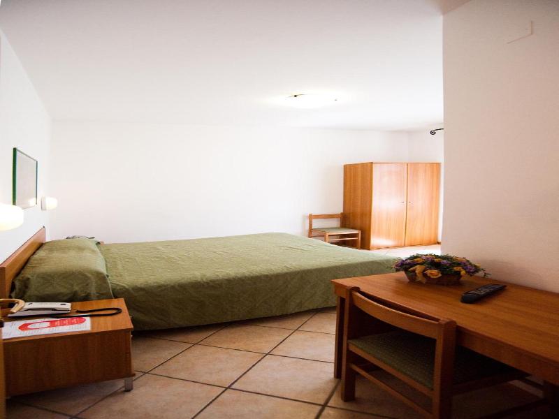 Hotel La Toscana image