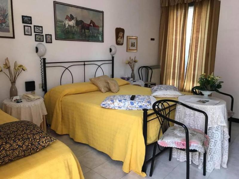 Hotel Ebe image