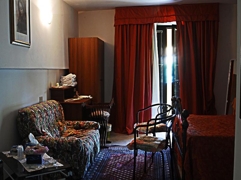 Hotel Ebe image