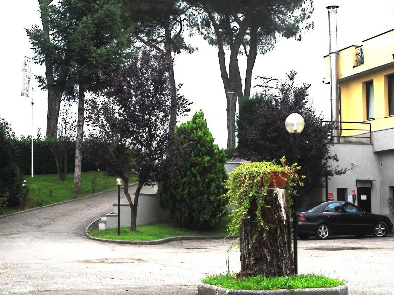 Hotel Ebe image