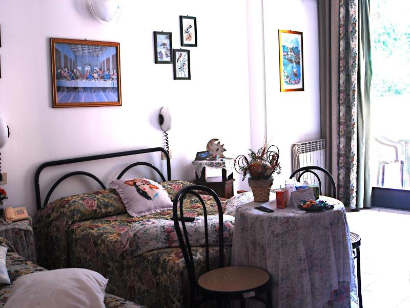 Hotel Ebe image