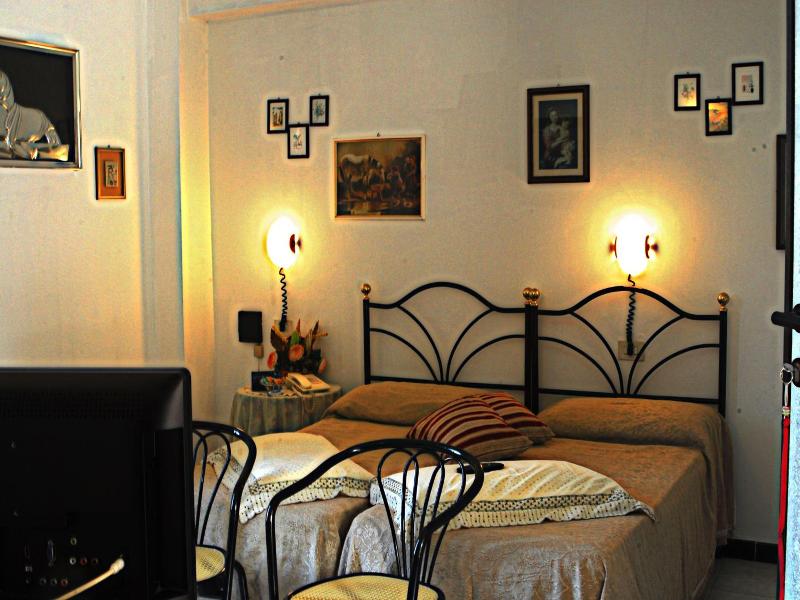 Hotel Ebe image