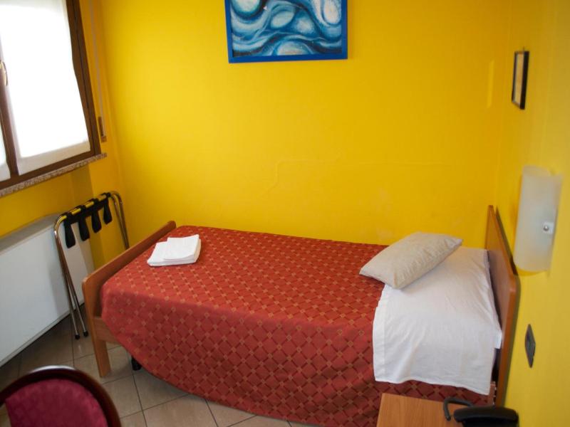 Hotel Mantova Sud image