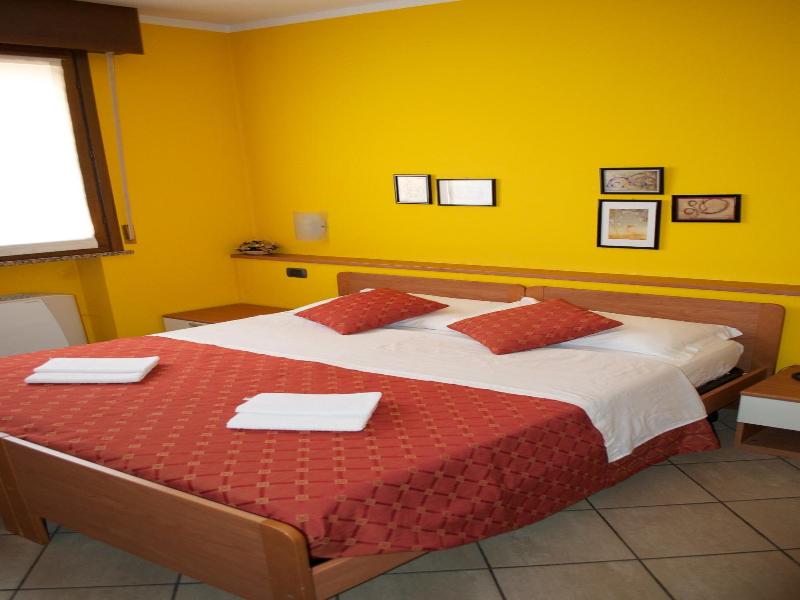 Hotel Mantova Sud image