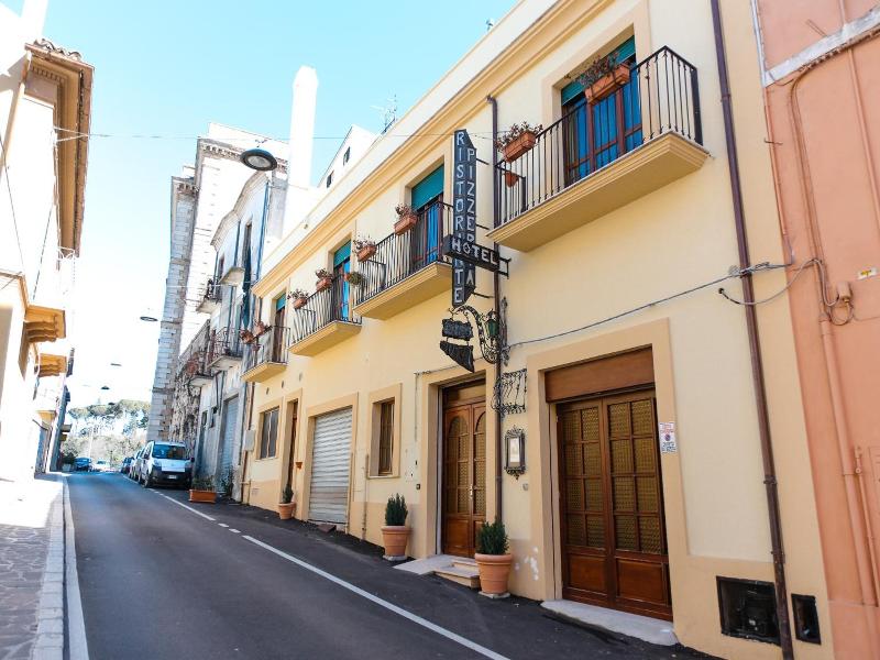 Hotel Ristorante Al Duca image