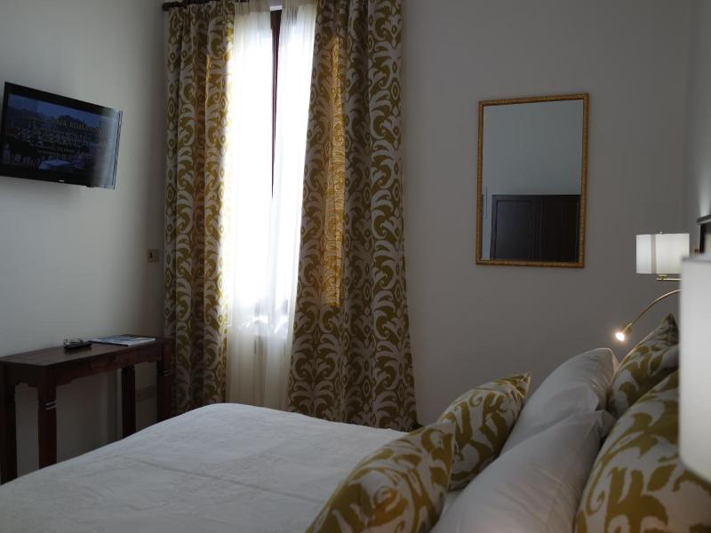 Hotel Livio image