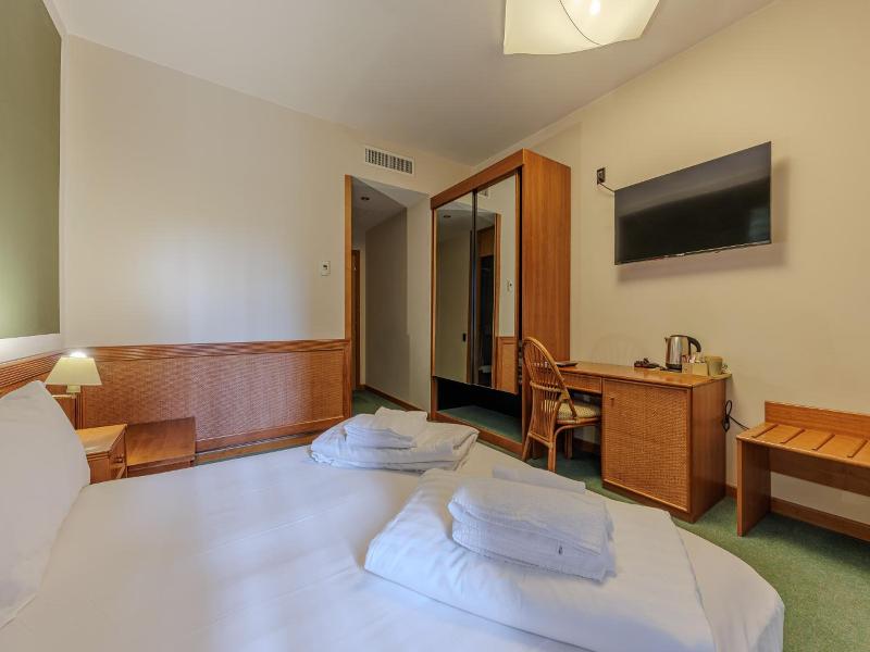 Hotel Alla Grotta image