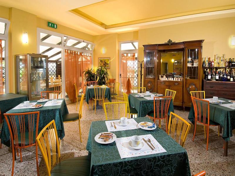 Hotel Ristorante Miramare image