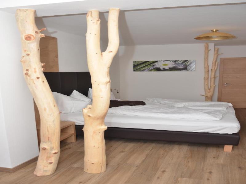 Guesthouse Dolomiten image