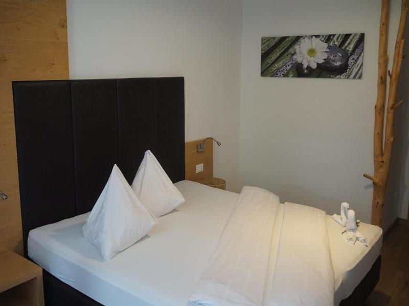Guesthouse Dolomiten image
