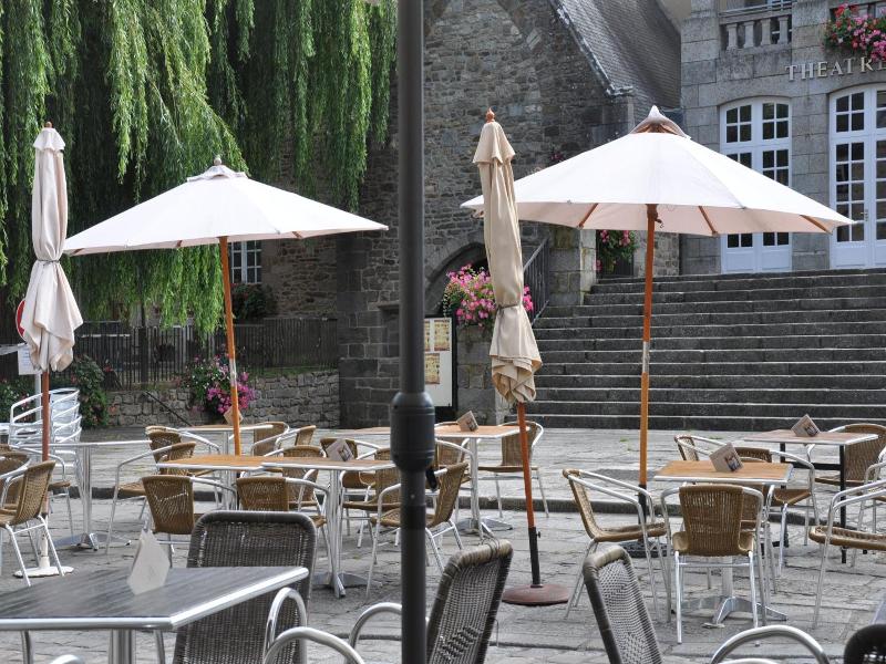 Cafe Hotel Du Theatre image