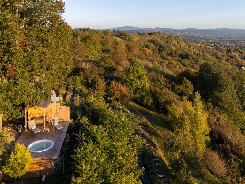 Lodge-bélvédere Sur Les Hauteurs De Vichy image