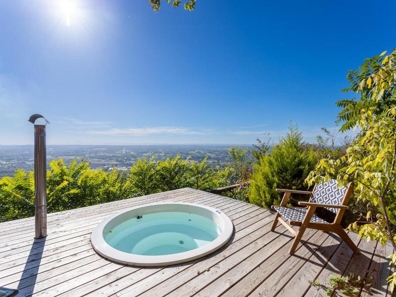 Lodge-bélvédere Sur Les Hauteurs De Vichy image