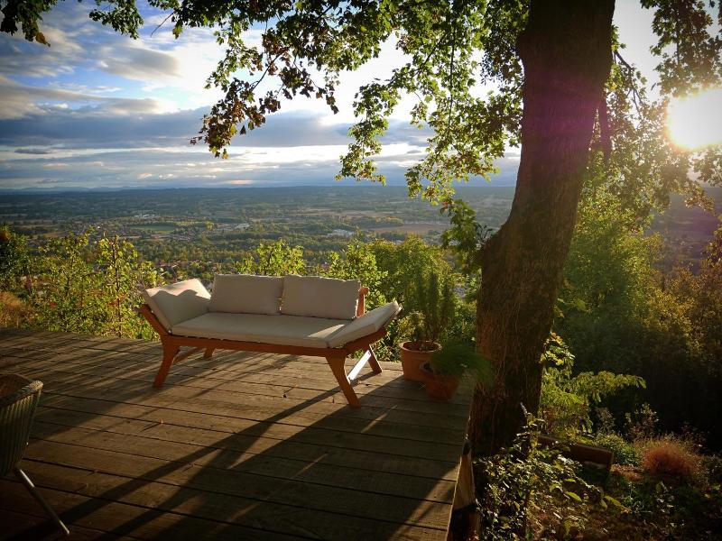 Lodge-bélvédere Sur Les Hauteurs De Vichy image