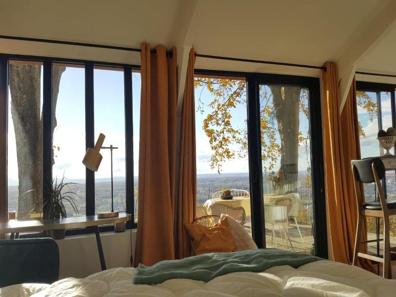 Lodge-bélvédere Sur Les Hauteurs De Vichy image