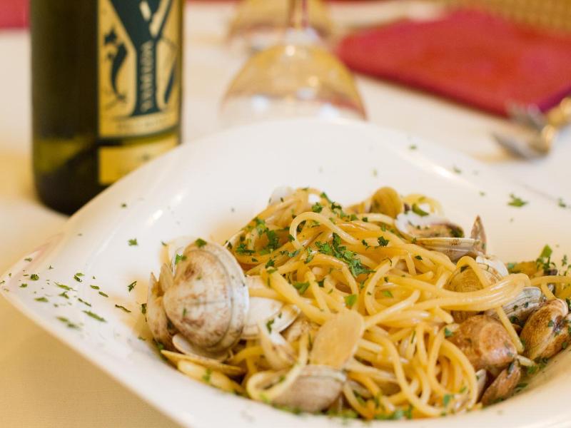 Pensione Al Pescatore image