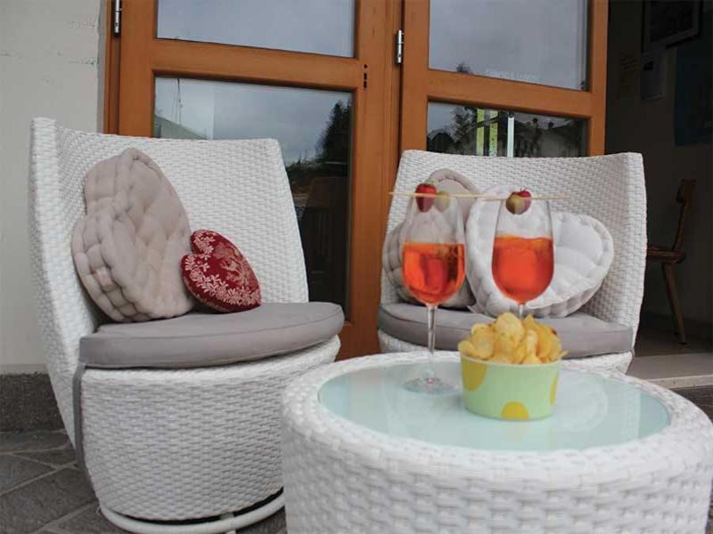 Albergo Croce D'aune image