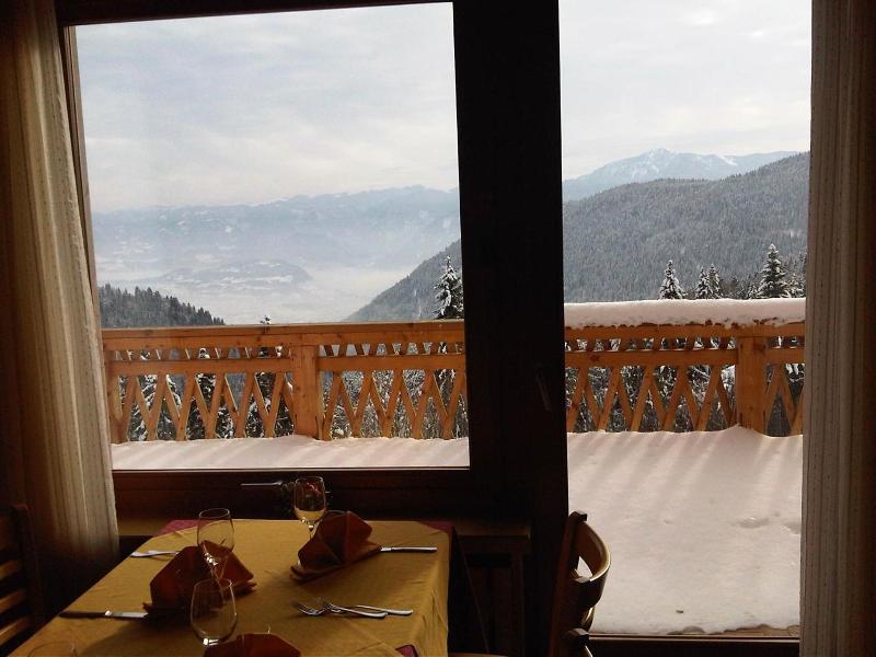 Albergo Croce D'aune image