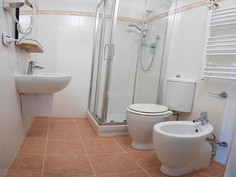 Looky Hotel image