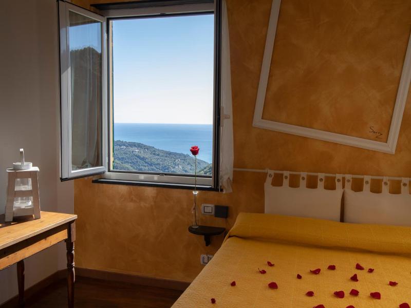 Looky Hotel image