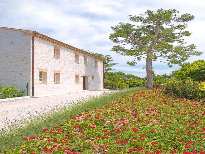 San Michele Relais & Spa image