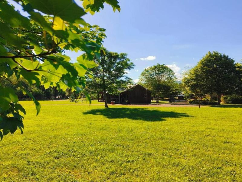 Chalets De La Colagne image