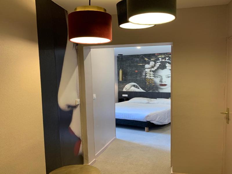 Hotel Iena image