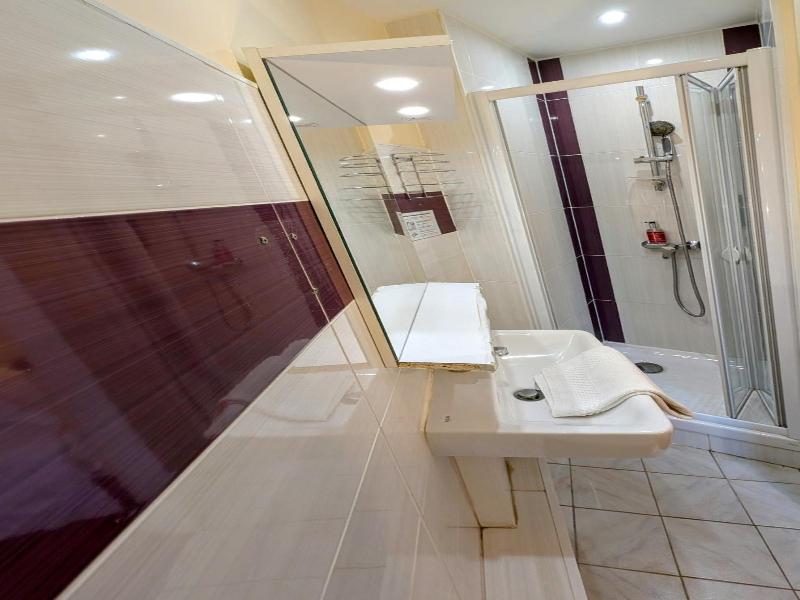 Hotel Iena image