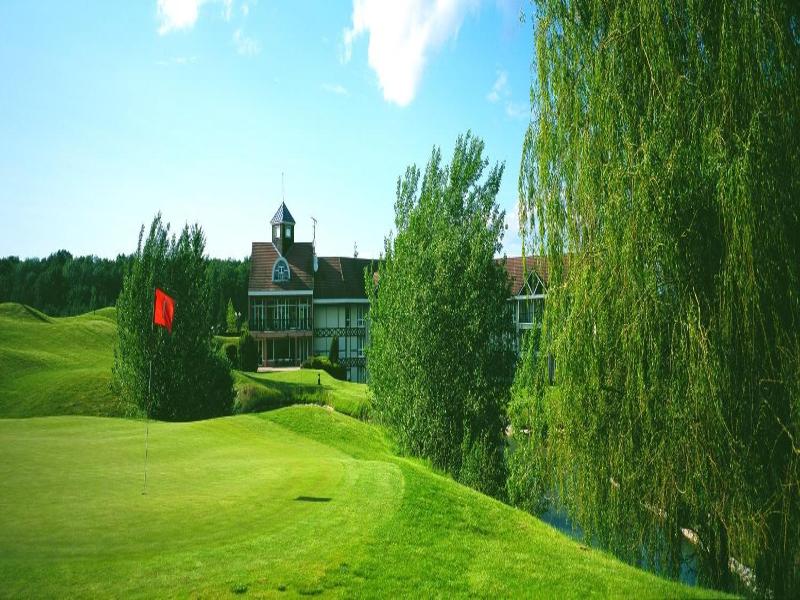 Golf Hotel De Mont Griffon image